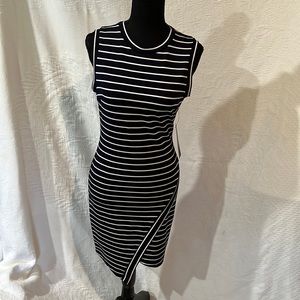 Olivia‎ Grey striped sleeveless dress, size small, NWT